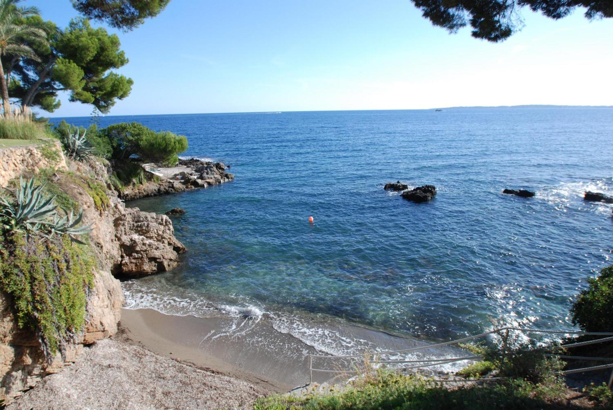 Exclusiva Villa Enfrente Del Mar En Cala Bona Cala Bona  Exterior photo